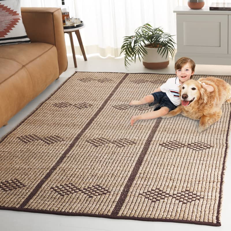 SAFAVIEH Natural Fiber Sibbie Casual Jute Rug - 8' x 10' - Natural/Brown
