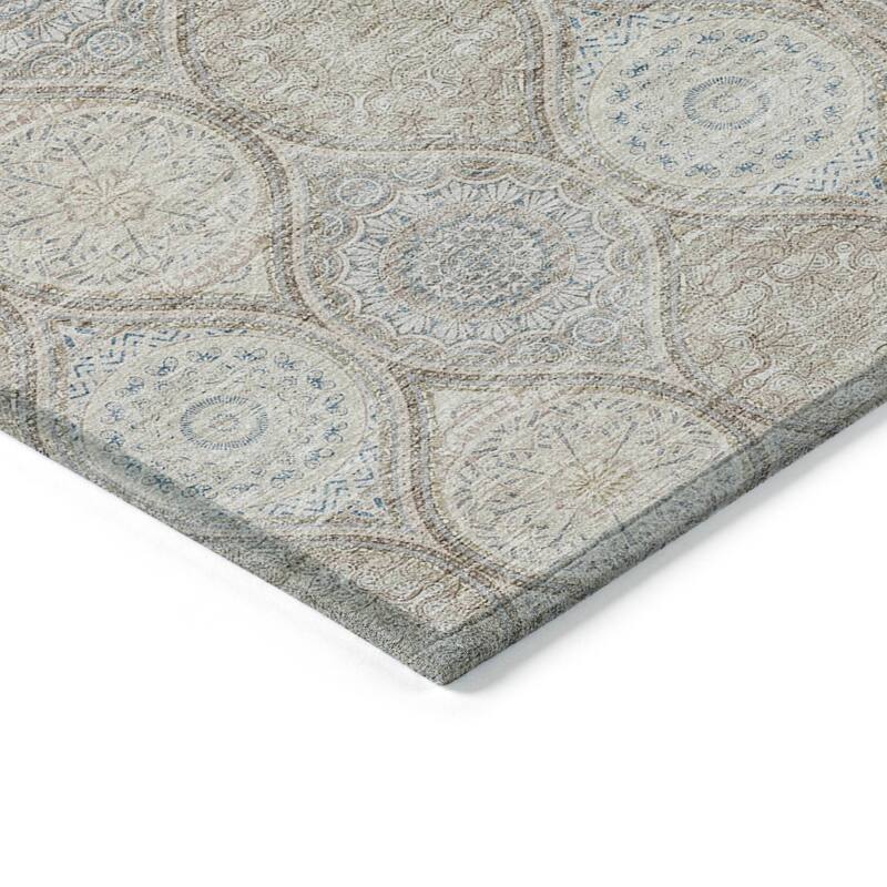 Machine Washable Indoor/ Outdoor Boho Mosaic Chantille Rug