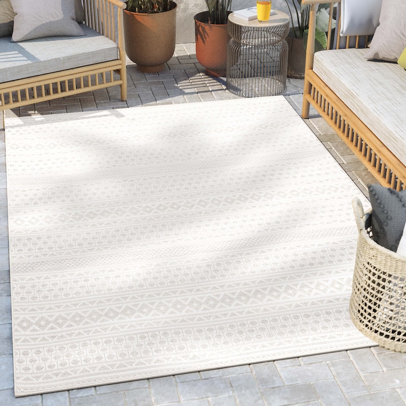 Well Woven Fallon Arwen Tribal Indoor Outdoor Area Rug