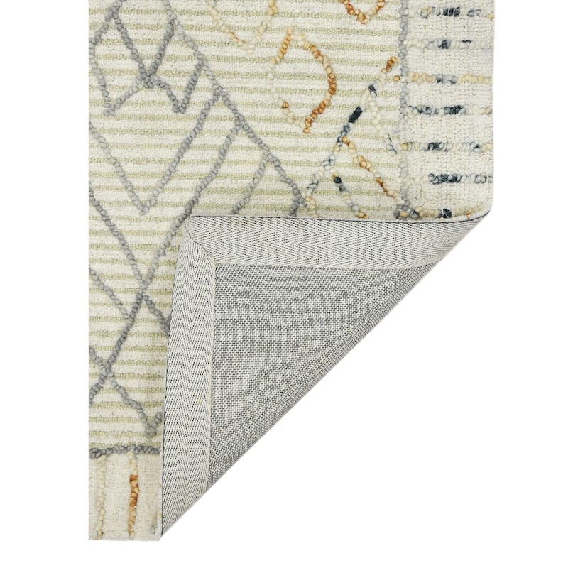 Bakari Drayton Ivory Hand-Hooked Wool Area Rug