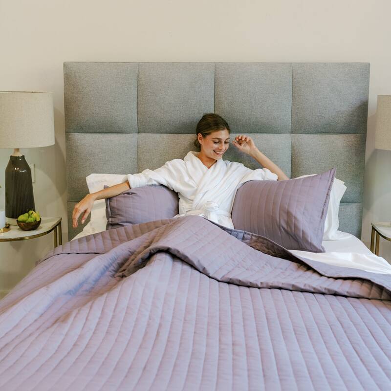 Jennifer Adams Vertical Stripes 3pc. Quilt Set