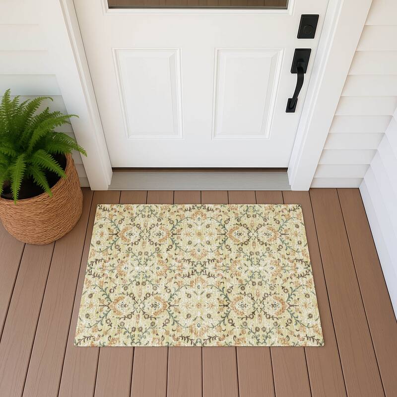 Machine Washable Indoor/ Outdoor Traditional Hartman Chantille Rug - Wheat - 1'8" x 2'6"