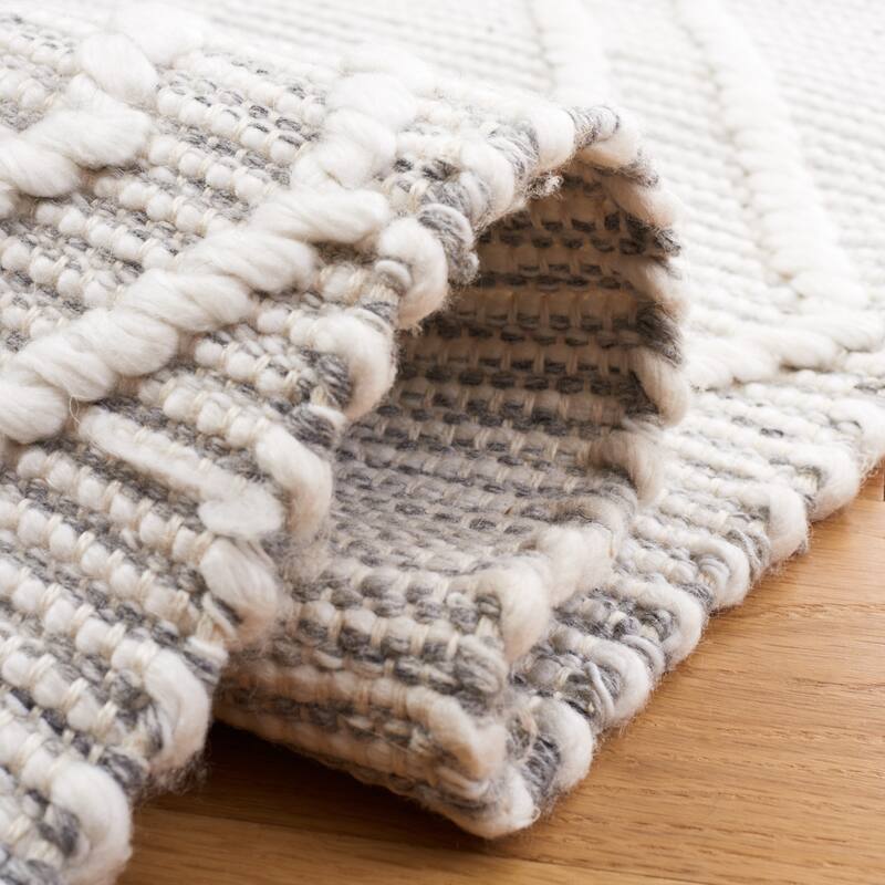 SAFAVIEH Handmade Kilim Ljudmilla Moroccan Boho Rug