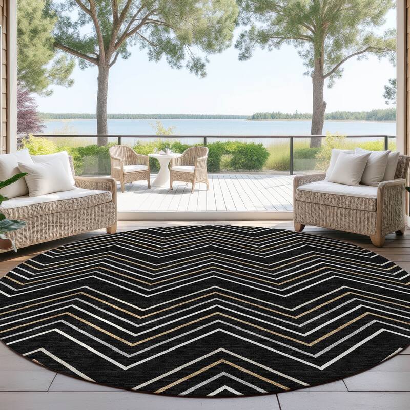 Machine Washable Indoor/ Outdoor Modern Chevron Chantille Rug - Black - 8' x 8'