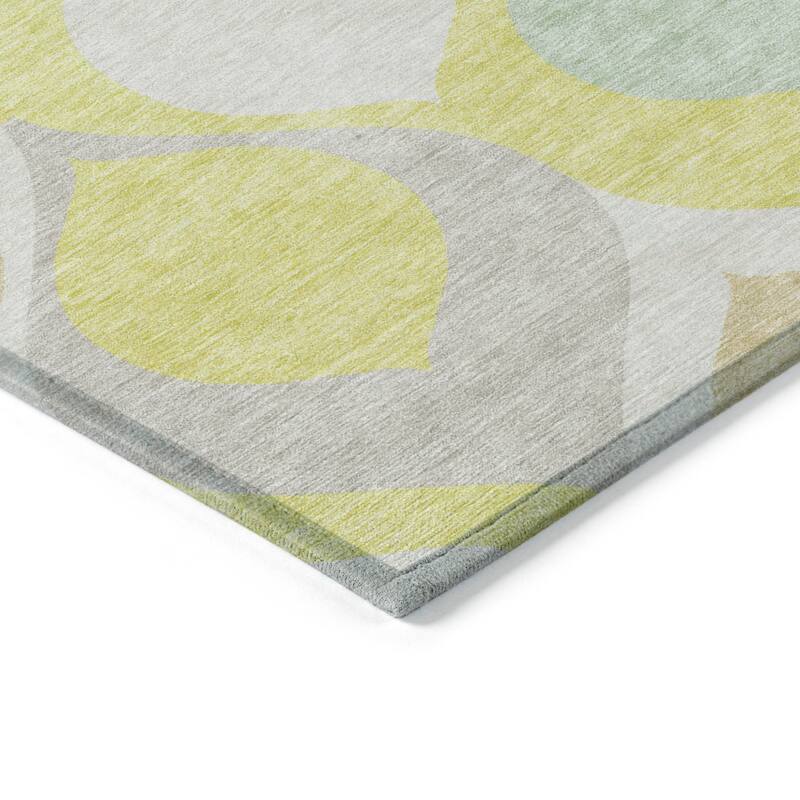 HomeRoots Ogee Transitional Rectangle Outdoor Rug