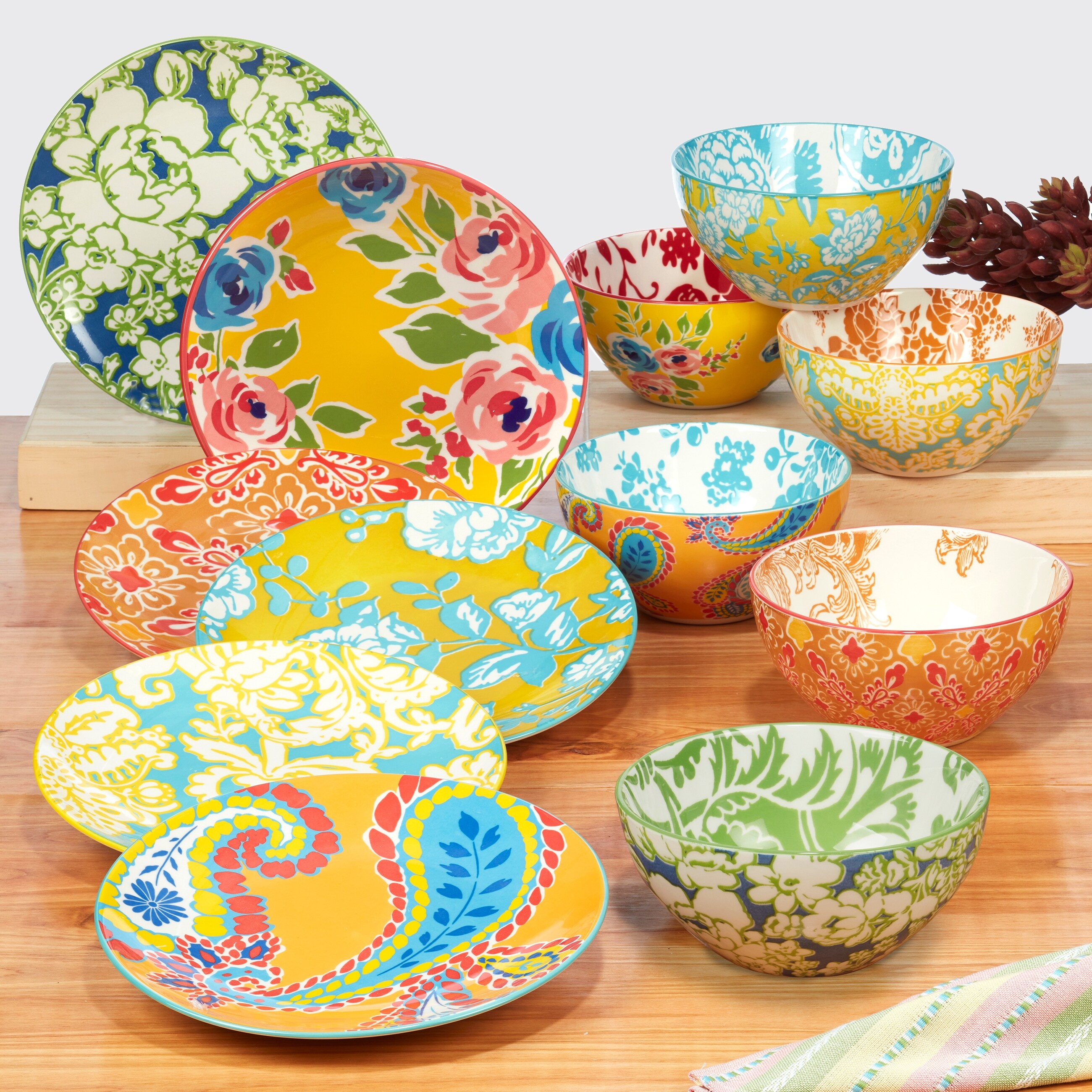 Certified international chelsea plates outlet