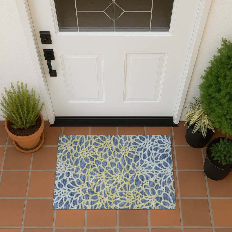 Machine Washable Indoor/ Outdoor Floral Craze Chantille Rug - Navy - 1'8" x 2'6"