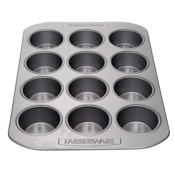 https://ak1.ostkcdn.com/images/products/is/images/direct/cb4d122ad76dbc2be3f4f3c6370fffa83b855e07/Farberware-Nonstick-Bakeware-Muffin-Cake-%26-Lasagna-Pan-2-PC-Set.jpg?impolicy=medium