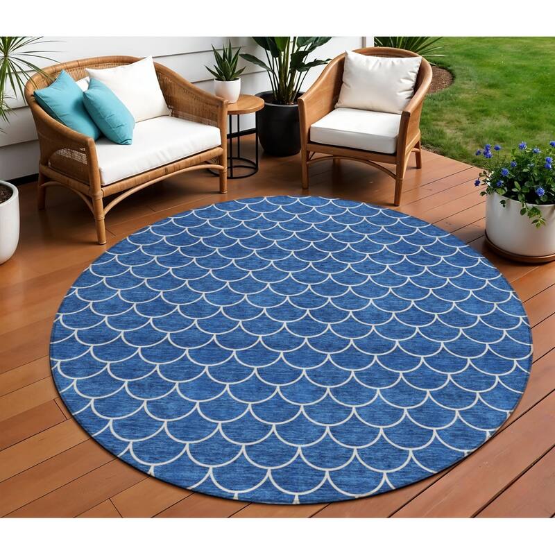 HomeRoots Geometric Transitional Rectangle Outdoor Rug - 8' Round