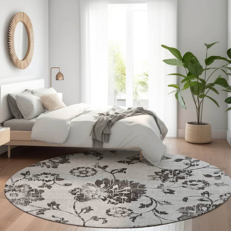 Machine Washable Indoor/ Outdoor Chantille Modern Floral Rug
