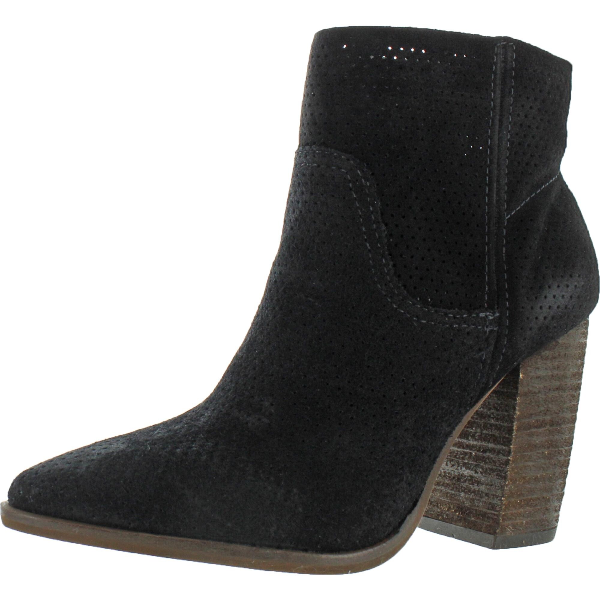 vince camuto cinneys