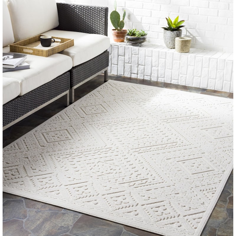 Livabliss Greenwich Bohemian Tribal Indoor / OutdoorArea Rug - 9'2" x 12' - Cream
