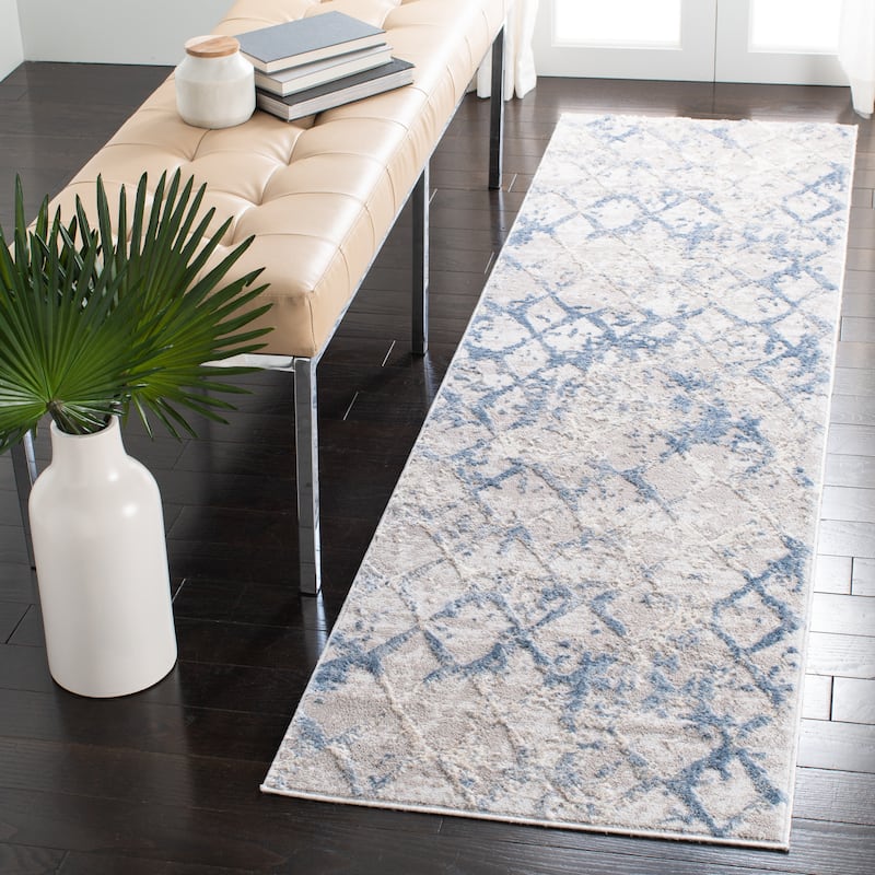 SAFAVIEH Amelia Selvete Modern Trellis Distressed Rug - 2'2" x 18' Runner - Light Grey/Blue