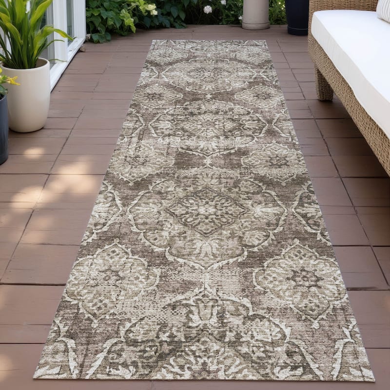 Machine Washable Indoor/Outdoor Farmhouse Jo Chantille Rug - Chocolate - 2'3" x 7'6"