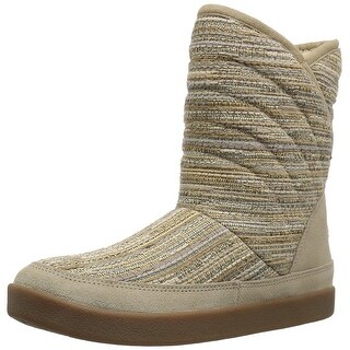 sanuk boots