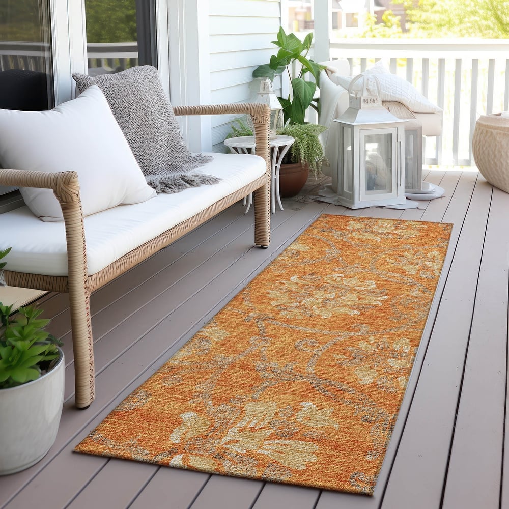 Machine Washable Indoor/ Outdoor Chantille Scroll Floral Rug