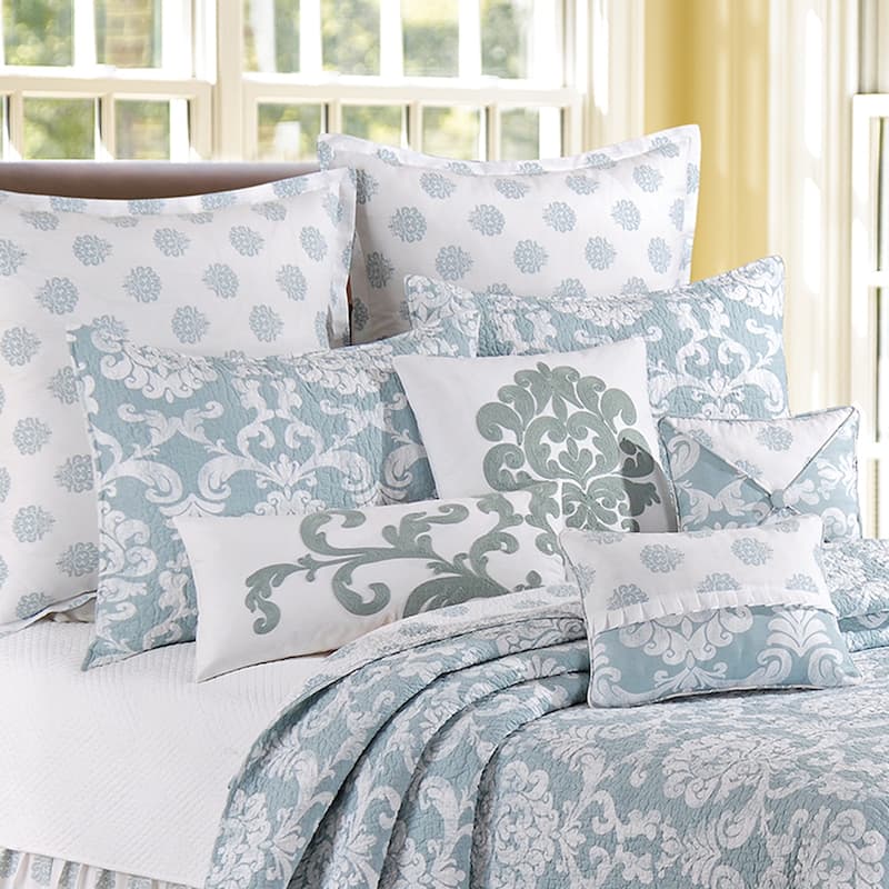 Colonial Williamsburg Providence Chambray Cotton Quilt