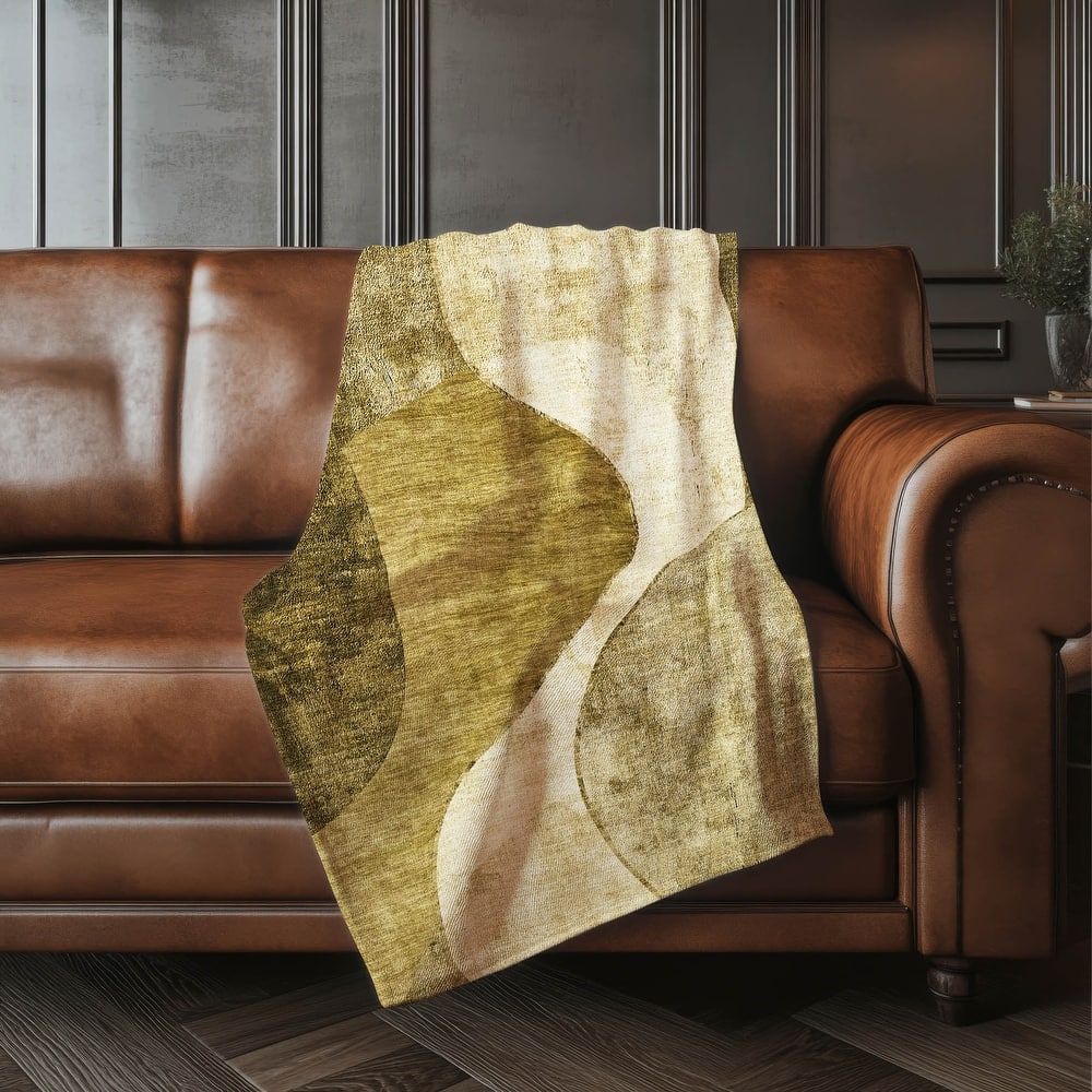 Premium Machine Washable Contemporary Deco Sherpa Throw Blanket