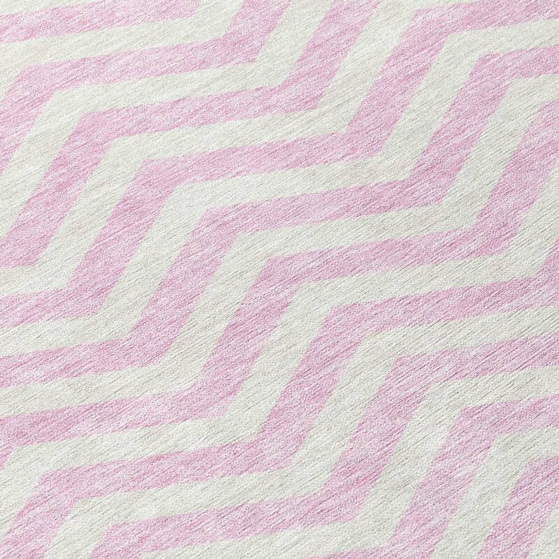 HomeRoots Chevron Transitional Rectangle Outdoor Rug