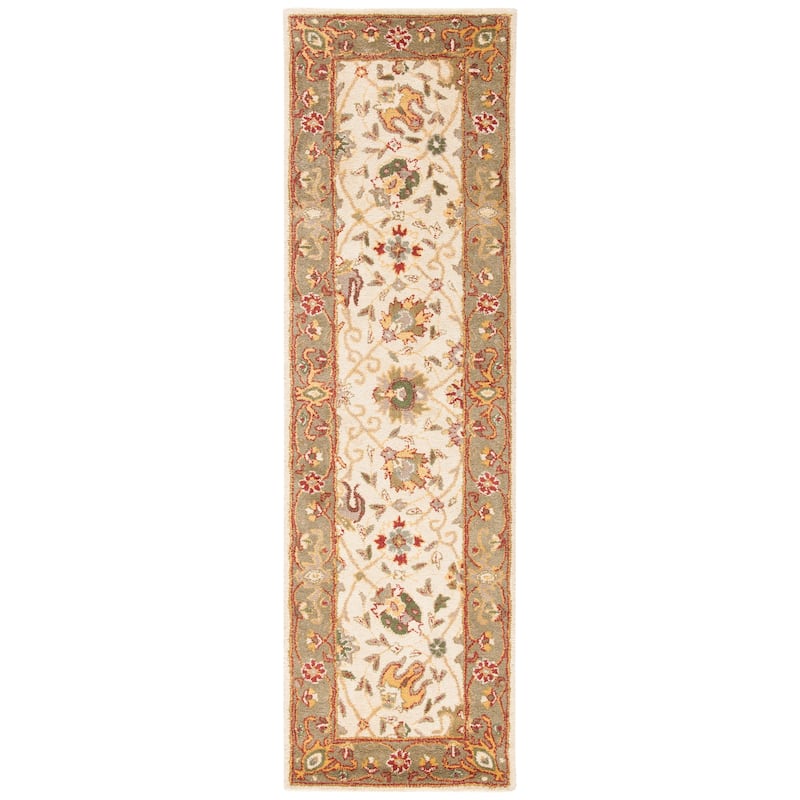 SAFAVIEH Handmade Antiquity Zuriñe Traditional Oriental Wool Rug