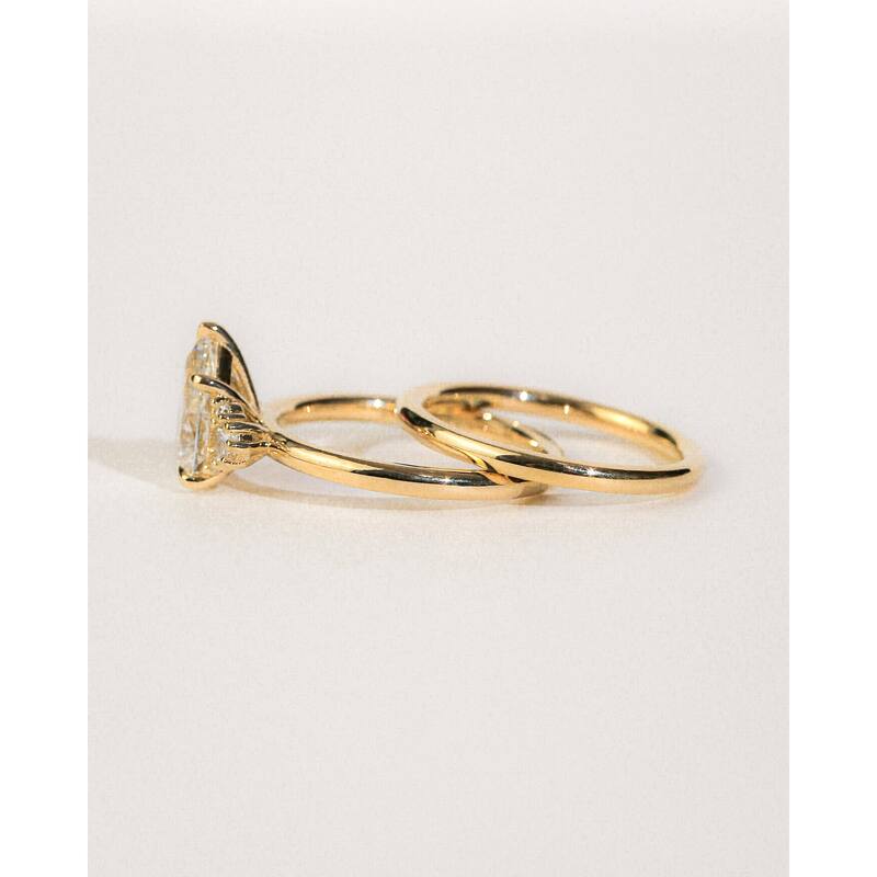 Kobelli 2.22 Carats Pear Lab Grown Diamond Certified Solid 14k Plain Gold Bands Dulce 2pc Bridal Set