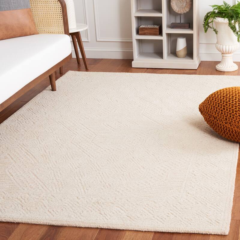 SAFAVIEH Handmade Textural Chantelle Contemporary Wool Rug - 3' x 5' - Beige/Blush