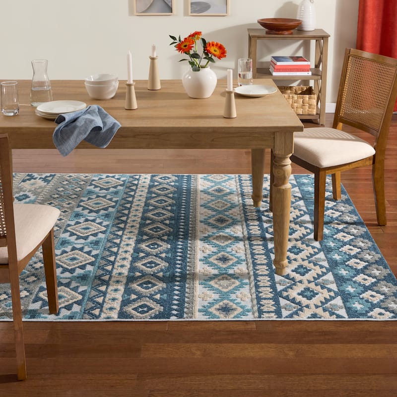 TOWN & COUNTRY EVERYDAY Dahlia Southwestern Stripe Indoor Outdoor Area Rug, UV Fade Resistant, High-Low Pile