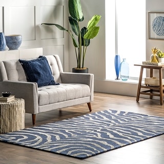 Nuloom Hand Tufted Plush Zebra Area Rug