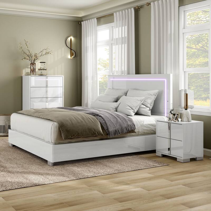 Furniture of America Erina Modern Glossy 3-Piece Panel Bedroom Set - White - King