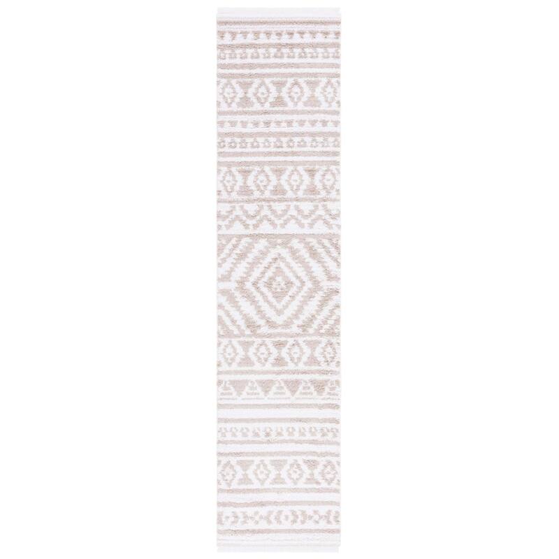 SAFAVIEH Augustine Sumiko Rustic Moroccan Fringe Rug