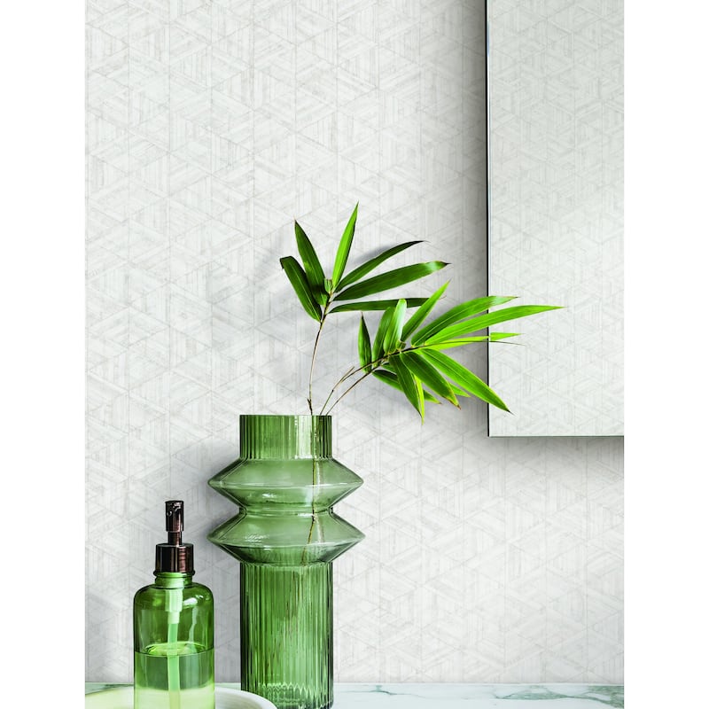 Tacoma Rune 27 In W X 27 Ft L Wallpaper - Mother Of Pearl