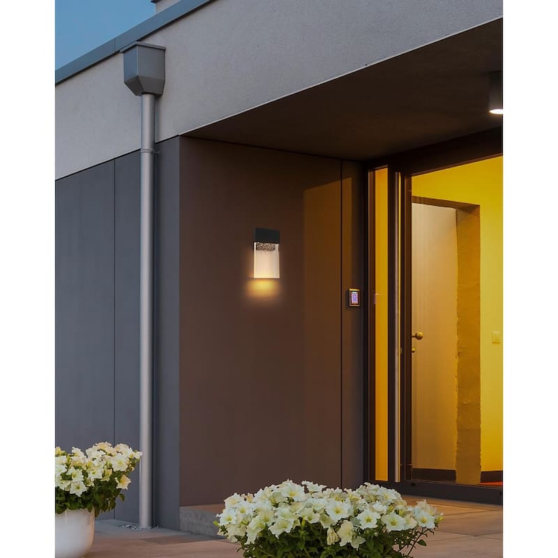 Lysander 11 inch LED Outdoor Wall sconce in Black - 11"