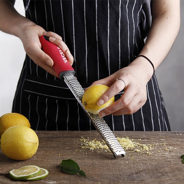 VECELO Stainless Steel Cheese and Spice Grater (Red)