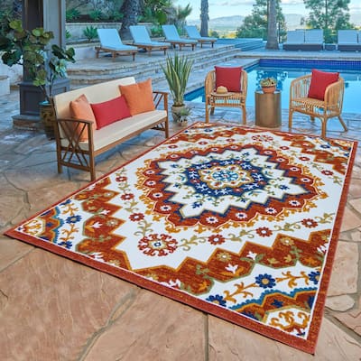 Gertmenian Fosel Arasi Red Ivory Bohemian Mandala High-Low Indoor/ Outdoor Area Rug