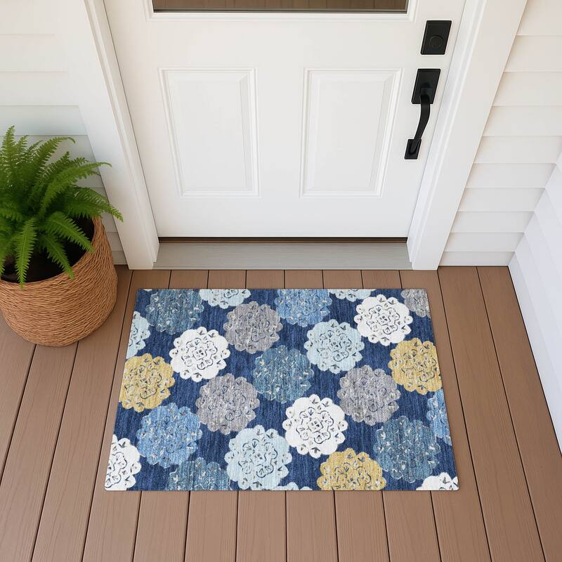 Machine Washable Indoor/ Outdoor Global Motif Chantille Rug - Navy - 1'8" x 2'6"