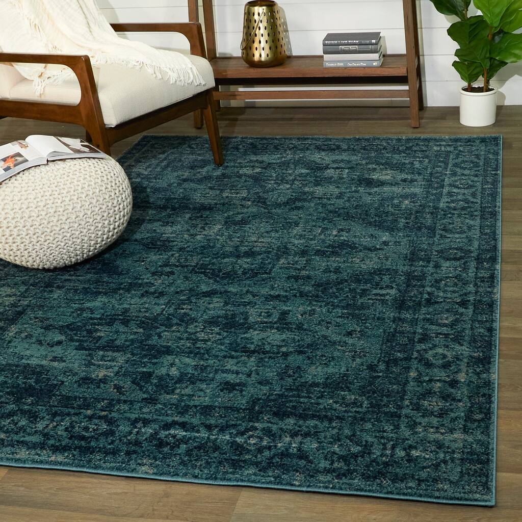 Balta Polymnia Distressed Medallion Area Rug