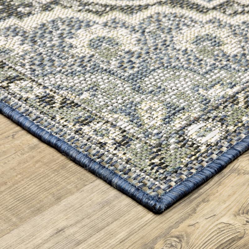 Vista Home Calla Traditional Oriental Indoor/Outdoor Area Rug
