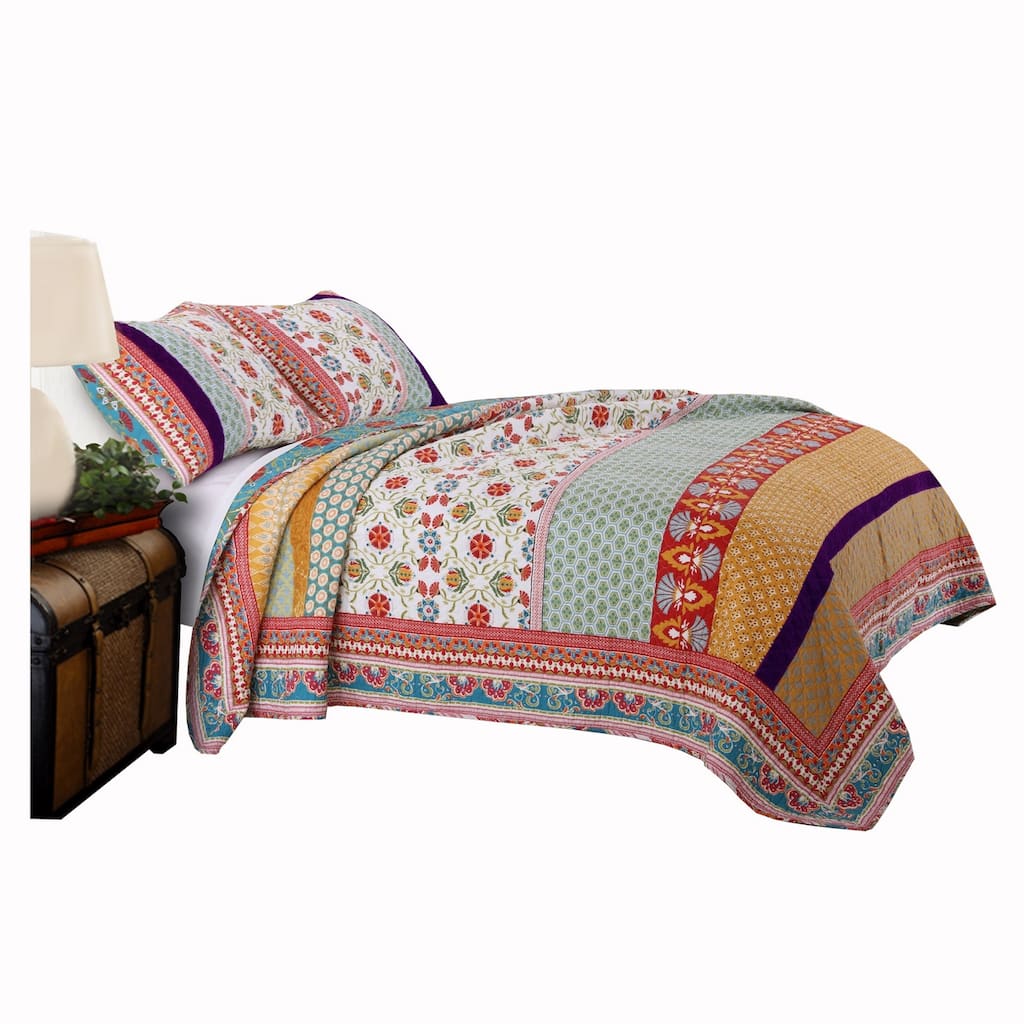 Geometric and Floral Print Full Size Quilt Set with 2 Shams, Multicolor