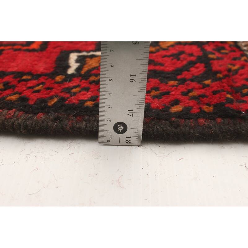 Hand-knotted Akhjah Red Wool Rug - 3'4" x 5'2"/3'4 x 5'2