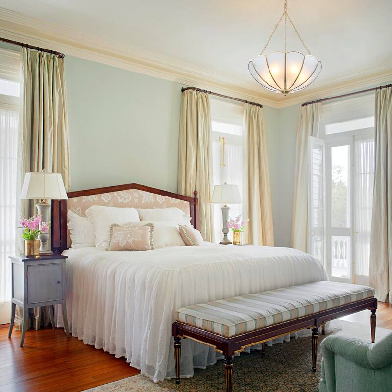 Modern 5-Light Frosted Petal Glass Pendant Light for Dining and Living Room - Gold