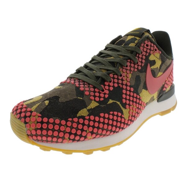 nike womens internationalist
