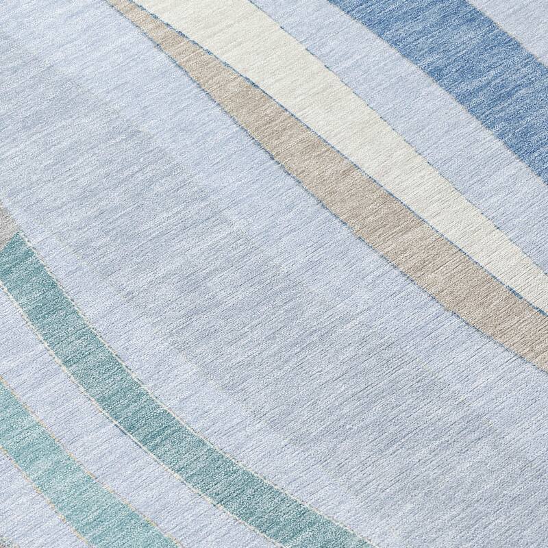 Machine Washable Indoor/Outdoor Modern Stripes Chantille Rug