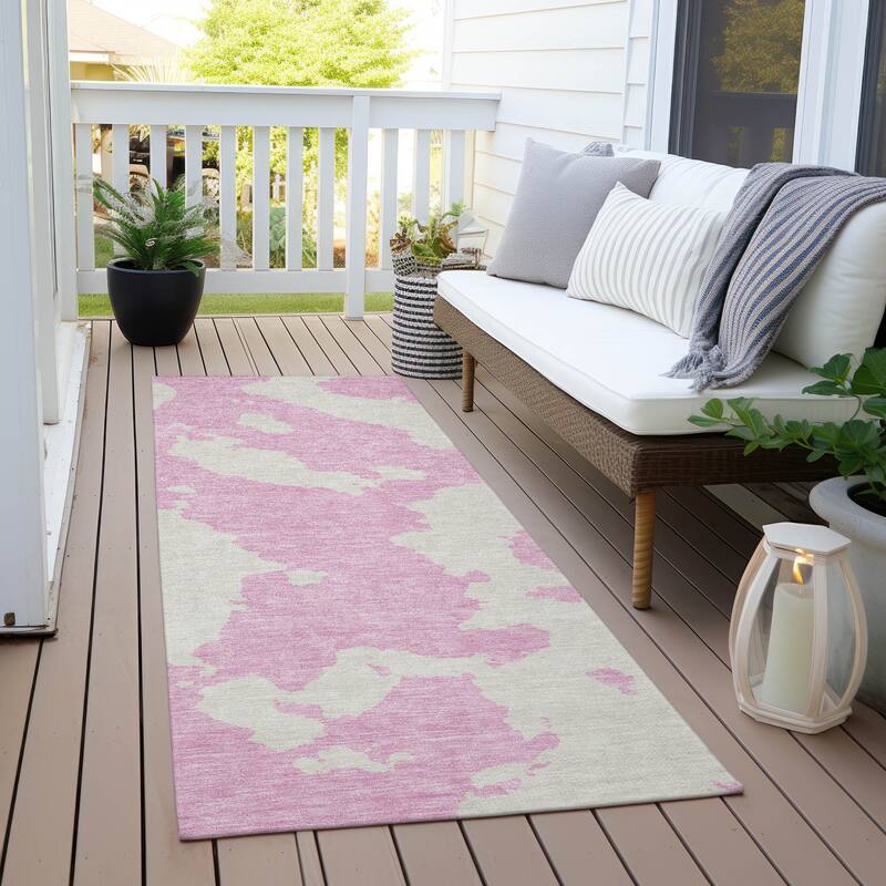 Machine Washable Indoor/ Outdoor Contemporary Abstract Chantille Rug - Pink - 2'3" x 7'6"