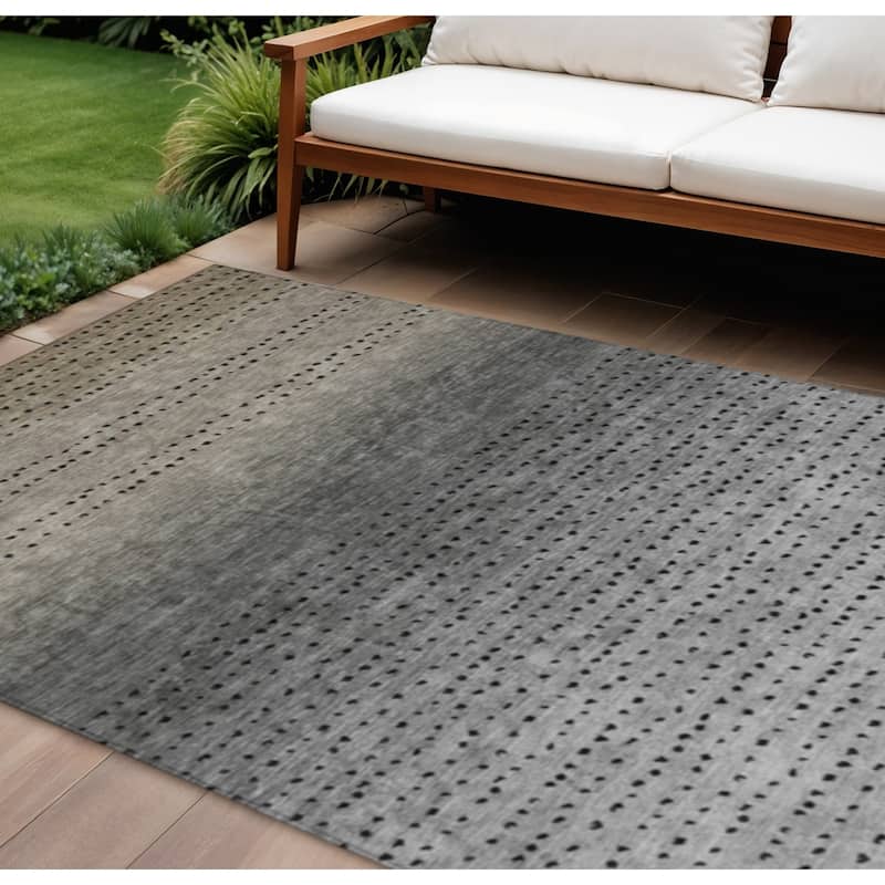 HomeRoots Abstract Transitional Rectangle Outdoor Rug - 10' X 14'