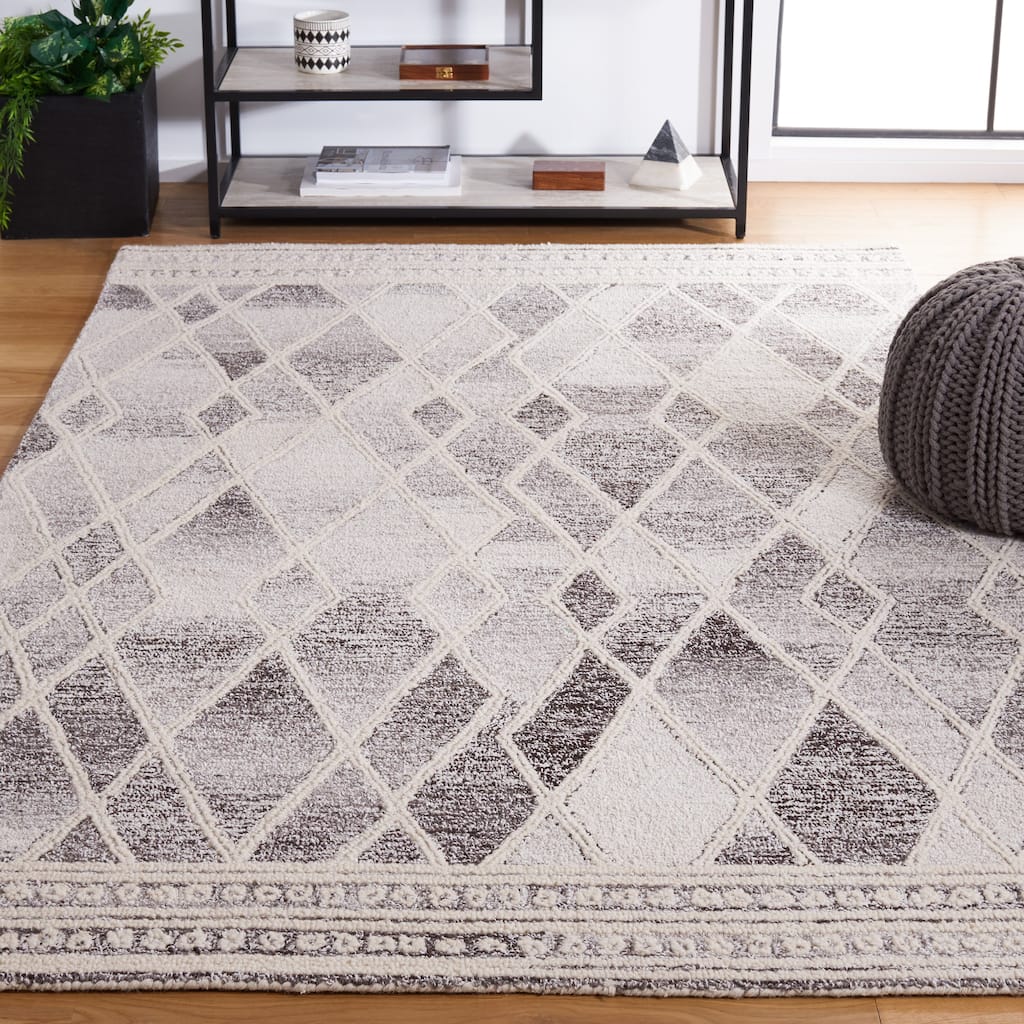 SAFAVIEH Handmade Abstract Sveinlaug Modern Geometric Wool Rug