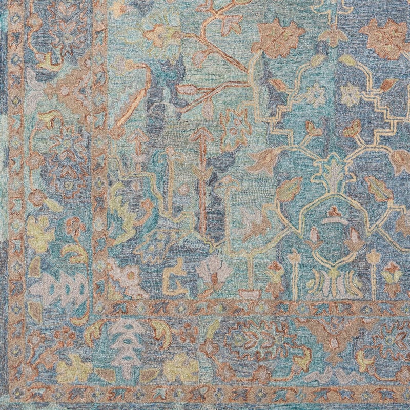 Amyntas Traditional Handmade Wool Area Rug