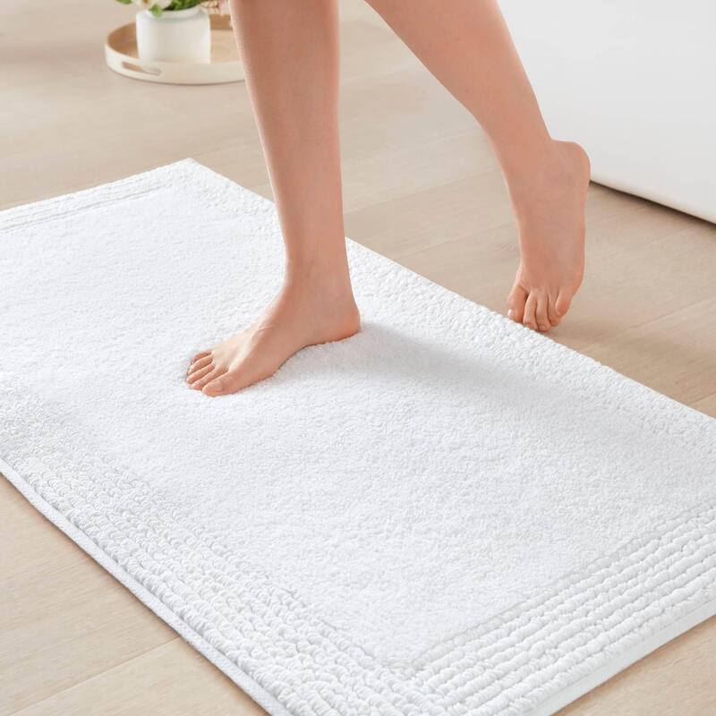 Cotton Tufted 3000 GSM Reversible Bath Rug