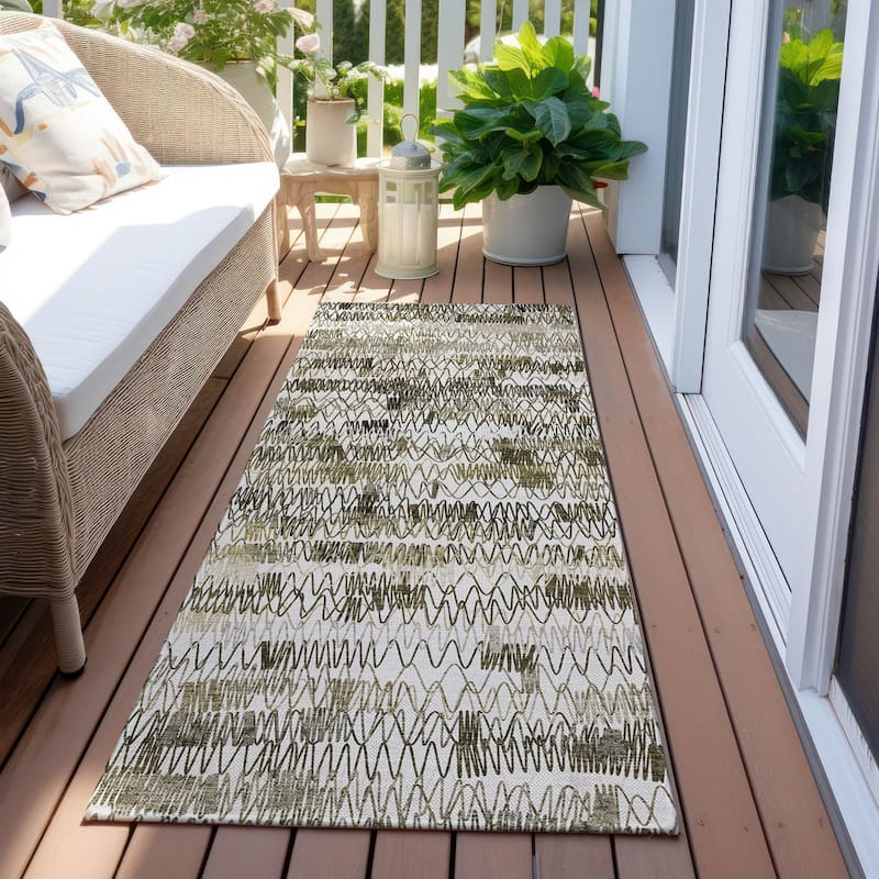 Machine Washable Indoor/ Outdoor Chantille Abstract Zig Zag Rug - Taupe - 2'3" x 7'6"