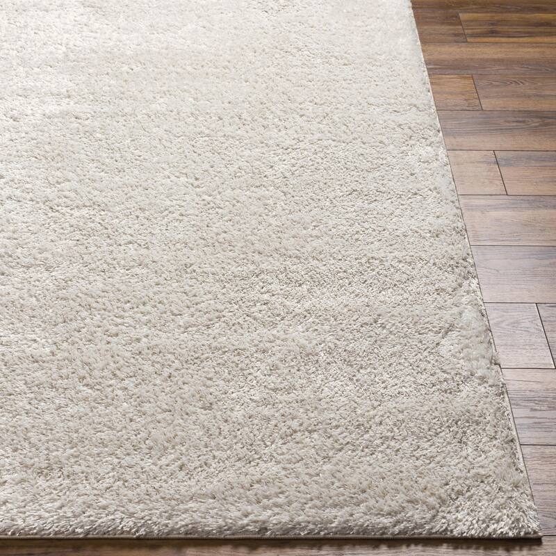 Livabliss Cloudy Solid Plush Area Rug