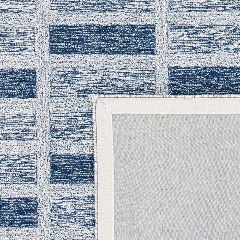 SAFAVIEH Handmade Cambridge Grischa Wool Rug